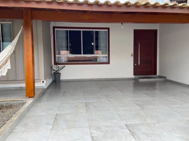 CASA À VENDA NO LITORAL – PENHA/SC: 2ª foto da galeria de imagens do imóvel