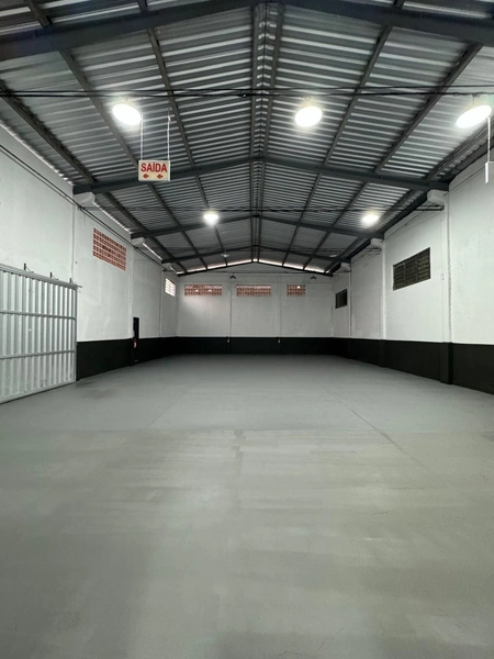 GALPÃO PARA LOCAÇÃO 456m² – Brusque / SC: 2ª foto da galeria de imagens do imóvel