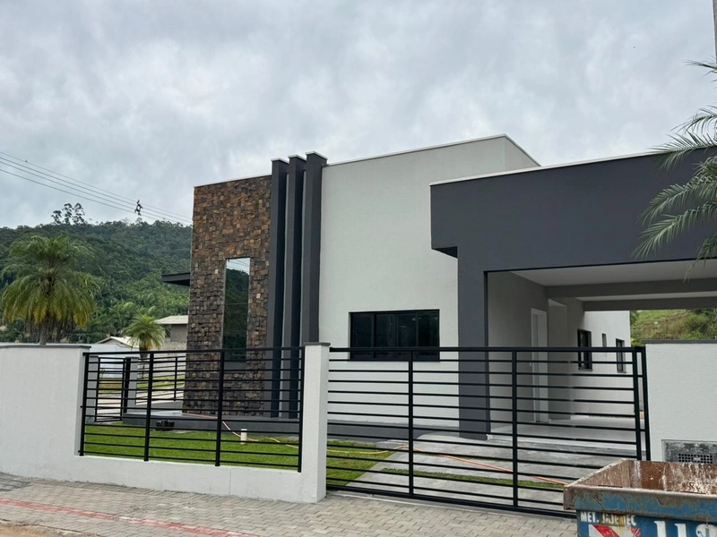 Residência Exclusiva no Bairro Bateas 1 Suíte com closet+2dormitórios: 3ª foto da galeria de imagens do imóvel