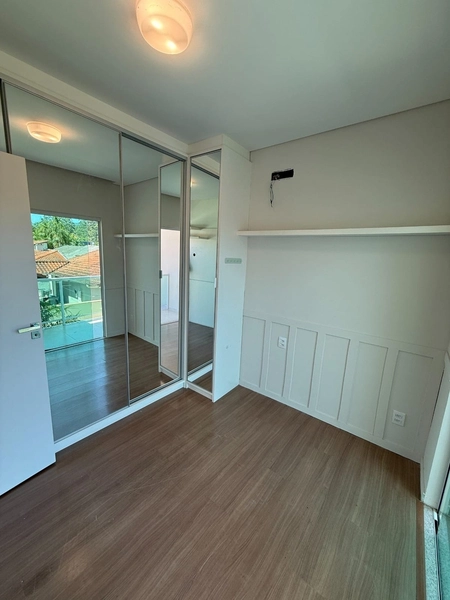 Linda casa á venda em Guabiruba:1 suíte com closet + 2 quartos !!: 14ª foto da galeria de imagens do imóvel