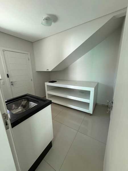 Linda casa á venda em Guabiruba:1 suíte com closet + 2 quartos !!: 18ª foto da galeria de imagens do imóvel