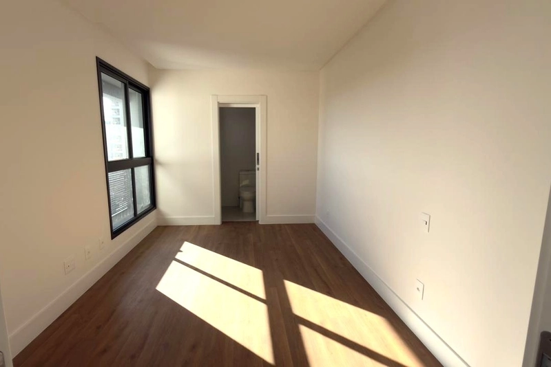 VILLA DEL FIUME :VAGA GARAGEM NÁUTICA-FRENTE PARA RIO PEREQUÊ.: 18ª foto da galeria de imagens do imóvel