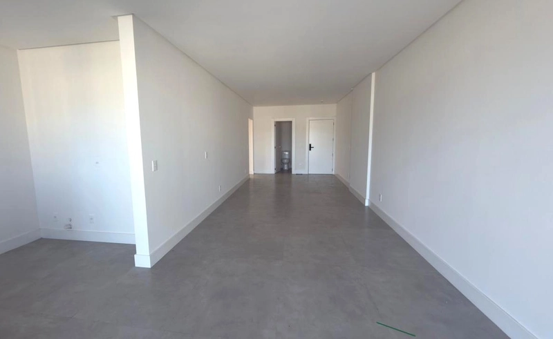 VILLA DEL FIUME :VAGA GARAGEM NÁUTICA-FRENTE PARA RIO PEREQUÊ.: 27ª foto da galeria de imagens do imóvel