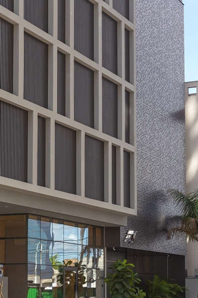 VILLA DEL FIUME :VAGA GARAGEM NÁUTICA-FRENTE PARA RIO PEREQUÊ.: 10ª foto da galeria de imagens do imóvel