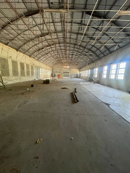 Galpão com doca,espaço amplo p/ produção,armazenagem ou distribuição.: 6ª foto da galeria de imagens do imóvel