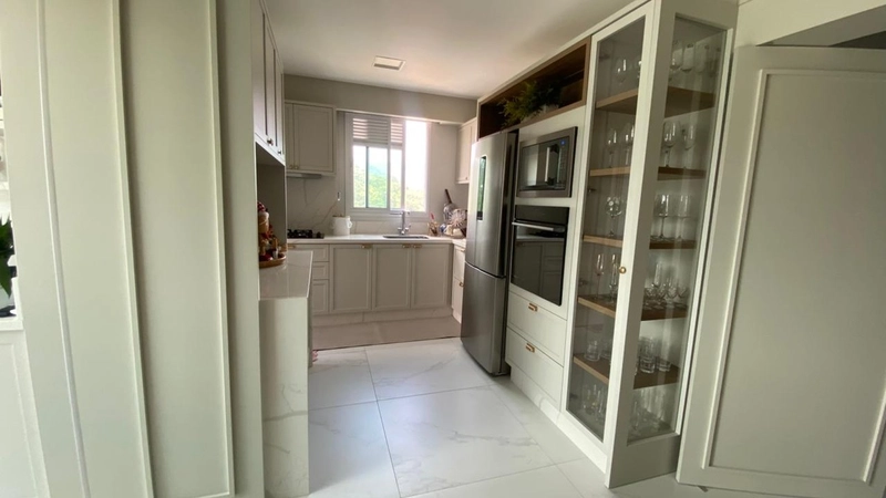 GREEN TOWER  FINAMENTE MOBILIADO E DECORADO Á VENDA-ITAPEMA/SC: 8ª foto da galeria de imagens do imóvel