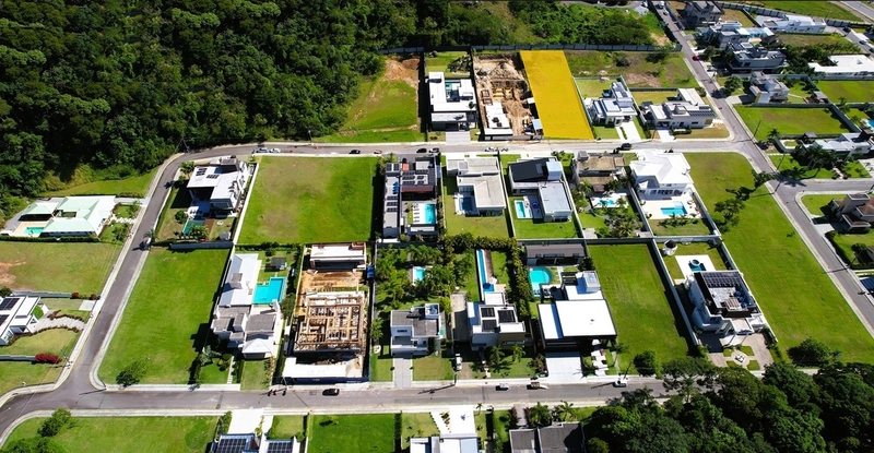 Terreno Condomínio fechado,completa infraestrutura em Itapema/SC: 3ª foto da galeria de imagens do imóvel