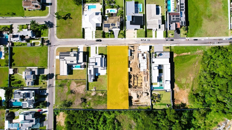Terreno Condomínio fechado,completa infraestrutura em Itapema/SC: 10ª foto da galeria de imagens do imóvel