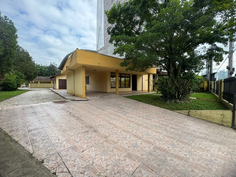 OPORTUNIDADE EXCLUSIVA EM Brusque, terreno com potencial para construç: 6ª foto da galeria de imagens do imóvel