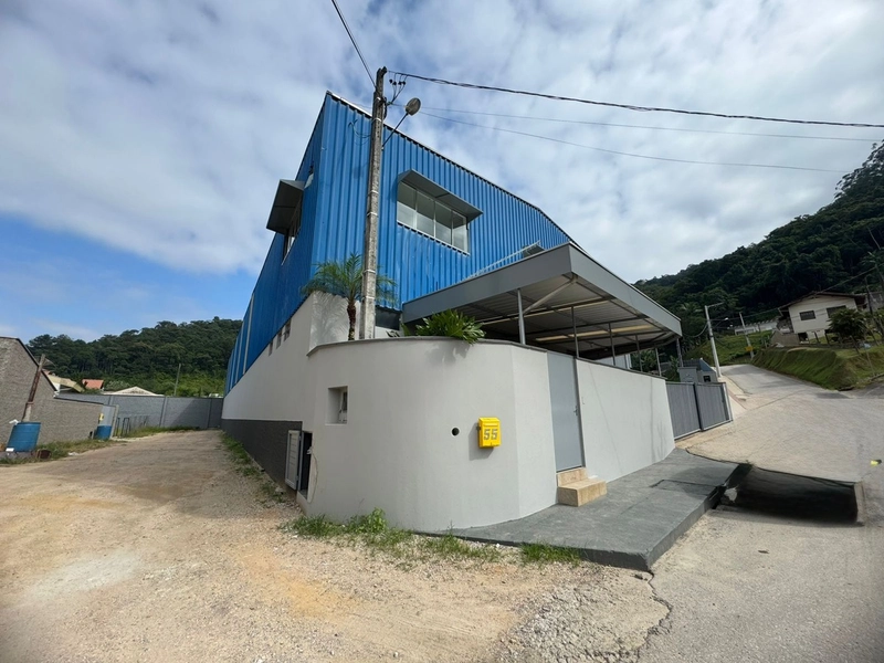 EXCELENTE  OPORTUNIDADE  PARA INSTALAR SUA  EMPRESA EM BRUSQUE: 3ª foto da galeria de imagens do imóvel