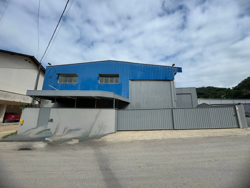 EXCELENTE  OPORTUNIDADE  PARA INSTALAR SUA  EMPRESA EM BRUSQUE