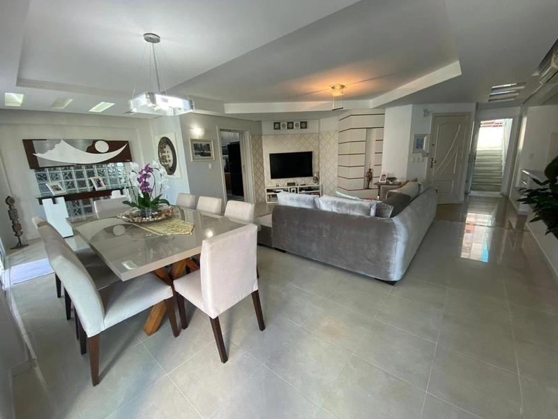 Cobertura Duplex , piscina privativa,QUADRA MAR Balneário Camboriú/SC: 27ª foto da galeria de imagens do imóvel