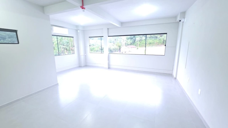 Galpão 1.369,75 m² para locação em Itajaí: 13ª foto da galeria de imagens do imóvel