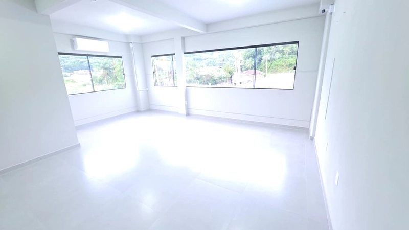 Galpão 1.369,75 m² para locação em Itajaí: 5ª foto da galeria de imagens do imóvel