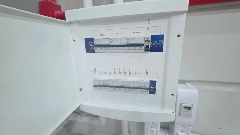 Galpão 1.369,75 m² para locação em Itajaí: 12ª foto da galeria de imagens do imóvel