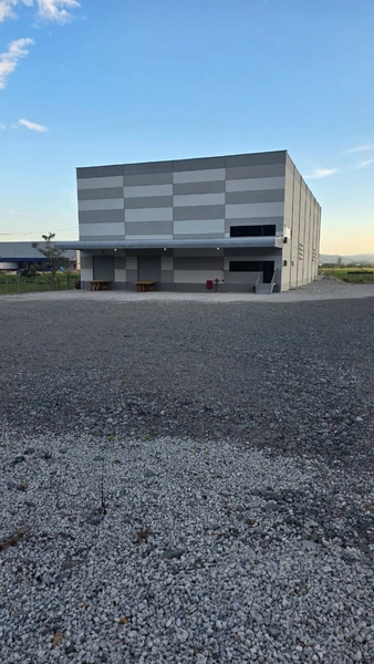 Galpão 1.369,75 m² para locação em Itajaí: 19ª foto da galeria de imagens do imóvel