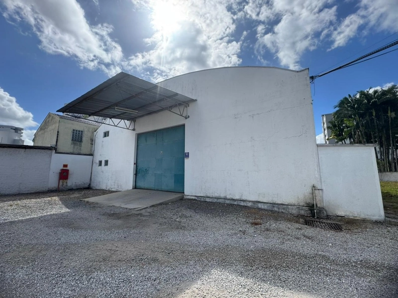Galpão Comercial (376m²)para Locação em Brusque !: 2ª foto da galeria de imagens do imóvel