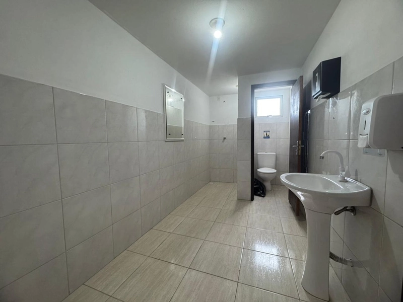 Galpão Comercial (376m²)para Locação em Brusque !: 7ª foto da galeria de imagens do imóvel