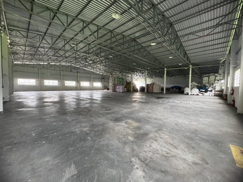 Galpão disponível para locação em Brusque-SC, 1.835m²: 8ª foto da galeria de imagens do imóvel