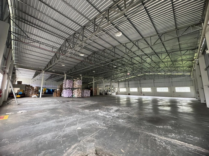 Galpão disponível para locação em Brusque-SC, 1.835m²: 6ª foto da galeria de imagens do imóvel