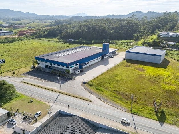 Estrutura industrial à venda com terreno e expansão disponível,Gaspar.: 1ª foto da galeria de imagens do imóvel