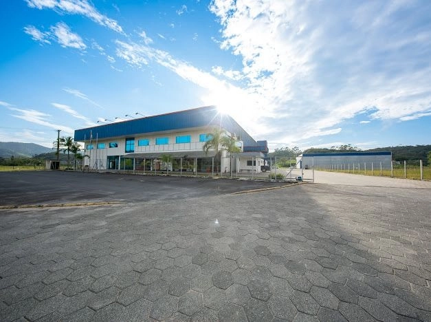 Estrutura industrial à venda com terreno e expansão disponível,Gaspar.: 2ª foto da galeria de imagens do imóvel