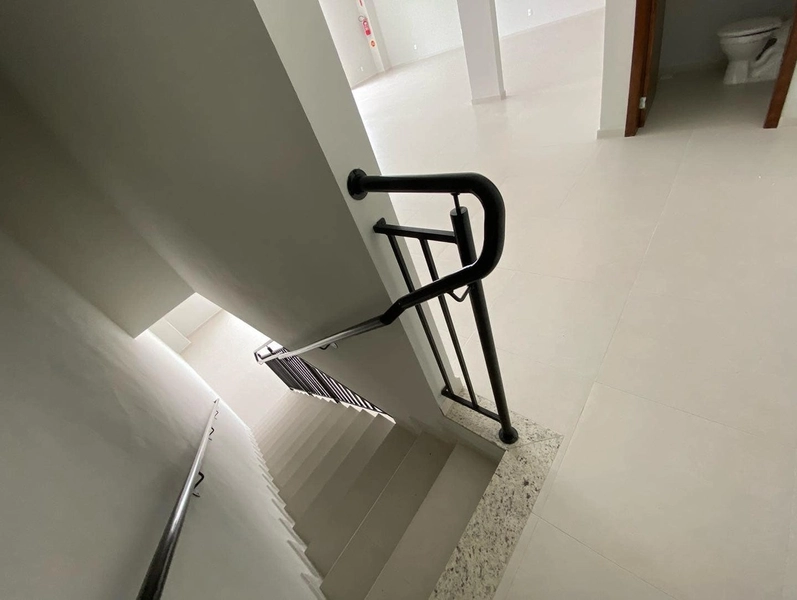 Sala comercial no Centro de Brusque para locação: 7ª foto da galeria de imagens do imóvel