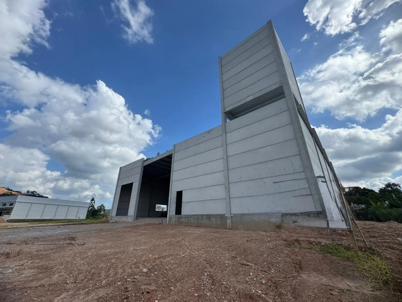 EXCLUSIVO: Galpão 2.200m²,para locação em Brusque: 9ª foto da galeria de imagens do imóvel