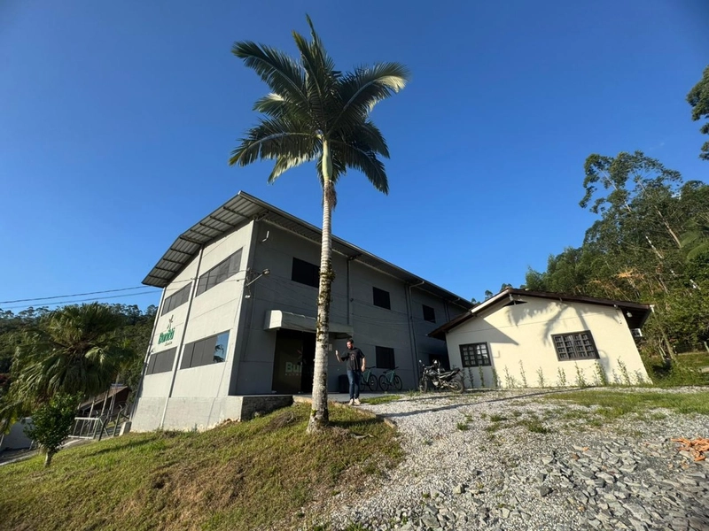 Galpão em Itajaí-terreno 1574m² e 470m² area construída(casa+galpão): 5ª foto da galeria de imagens do imóvel