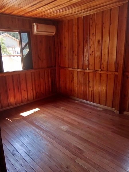 OPORTUNIDADE EM GUABIRUBA – CASA + GALPÃO NO CENTRO!: 5ª foto da galeria de imagens do imóvel