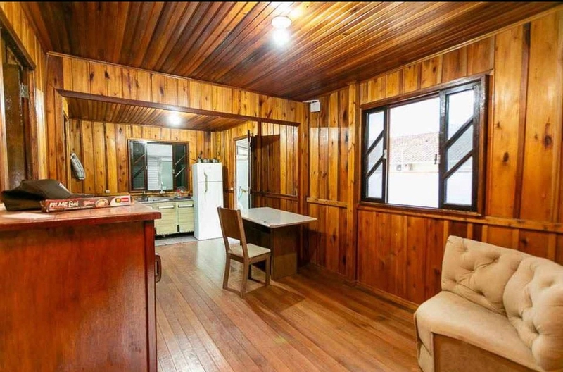 OPORTUNIDADE EM GUABIRUBA – CASA + GALPÃO NO CENTRO!: 8ª foto da galeria de imagens do imóvel