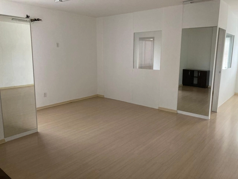 Sala Comercial para Locação no Centro de Brusque – Residencial Quartzo: 7ª foto da galeria de imagens do imóvel