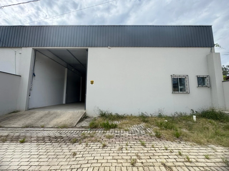 Galpão: 1ª foto da galeria de imagens do imóvel