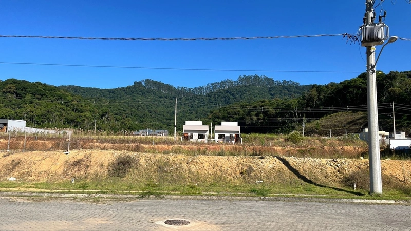 lote nº 185,Jardim das Hortências em Brusque,com 260m²: 5ª foto da galeria de imagens do imóvel