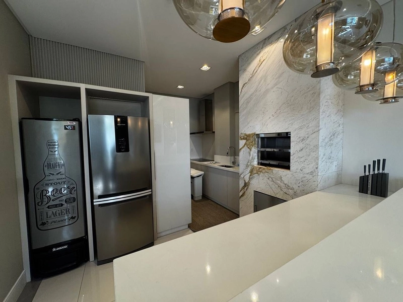 LOCAÇÃO ANUAL - ALUGUEL ALTO PADRÃO FRENTE MAR 4 SUÍTES ITAPEMA/SC: 23ª foto da galeria de imagens do imóvel