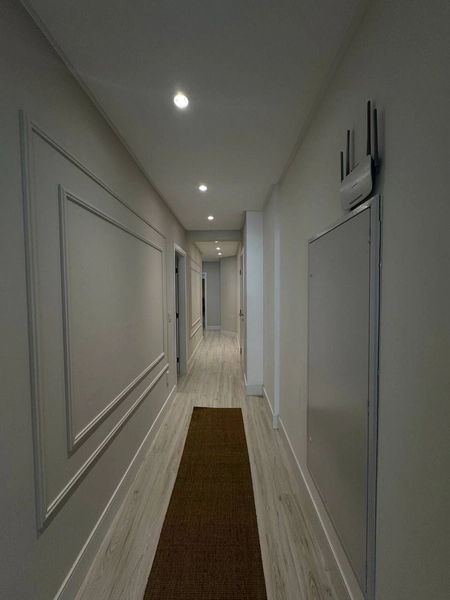 LOCAÇÃO ANUAL - ALUGUEL ALTO PADRÃO FRENTE MAR 4 SUÍTES ITAPEMA/SC: 12ª foto da galeria de imagens do imóvel