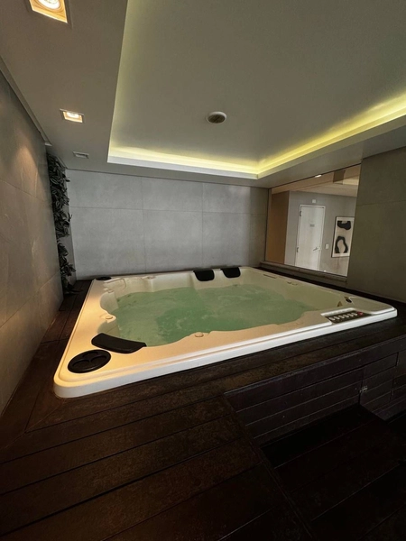 LOCAÇÃO ANUAL - ALUGUEL ALTO PADRÃO FRENTE MAR 4 SUÍTES ITAPEMA/SC: 18ª foto da galeria de imagens do imóvel