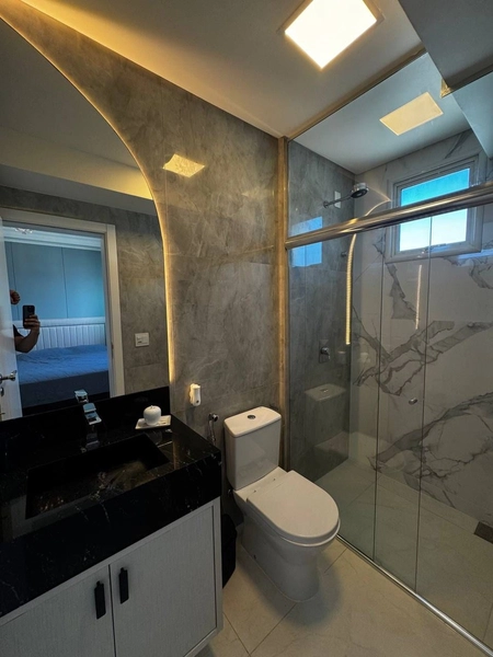 LOCAÇÃO ANUAL - ALUGUEL ALTO PADRÃO FRENTE MAR 4 SUÍTES ITAPEMA/SC: 16ª foto da galeria de imagens do imóvel