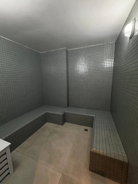 LOCAÇÃO ANUAL - ALUGUEL ALTO PADRÃO FRENTE MAR 4 SUÍTES ITAPEMA/SC: 5ª foto da galeria de imagens do imóvel