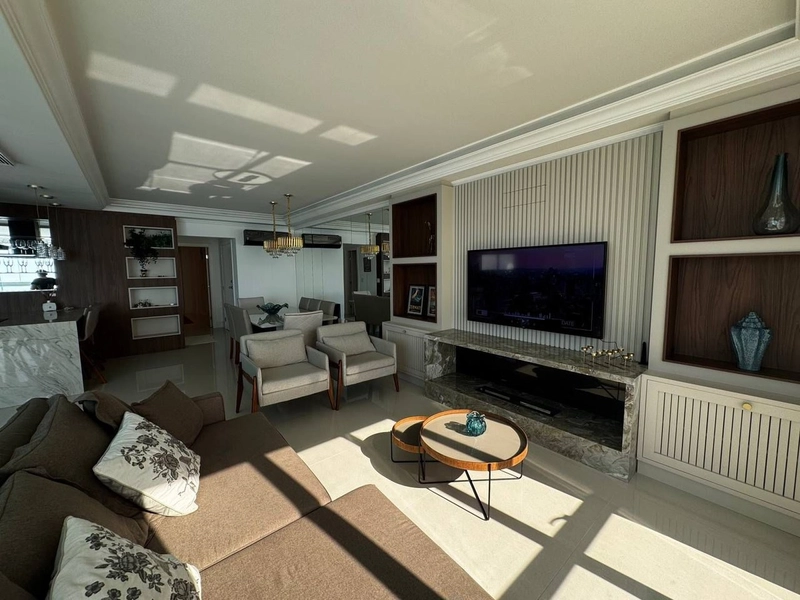 LOCAÇÃO ANUAL - ALUGUEL ALTO PADRÃO FRENTE MAR 4 SUÍTES ITAPEMA/SC: 21ª foto da galeria de imagens do imóvel