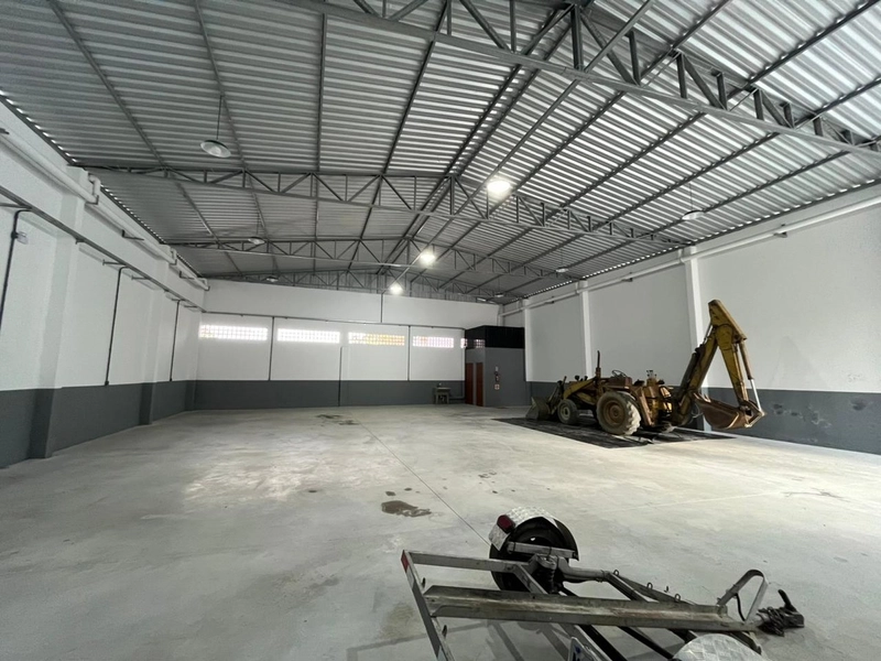 Galpão NOVO Á VENDA 300m² área construída,em Brusque!: 6ª foto da galeria de imagens do imóvel