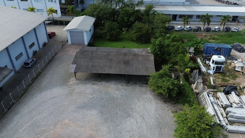 Galpão 1.200m²,para locação em Brusque,de frente para a geral!: 48ª foto da galeria de imagens do imóvel
