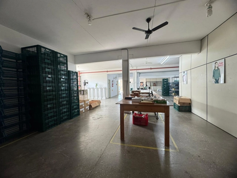 Galpão 1.200m²,para locação em Brusque,de frente para a geral!: 22ª foto da galeria de imagens do imóvel