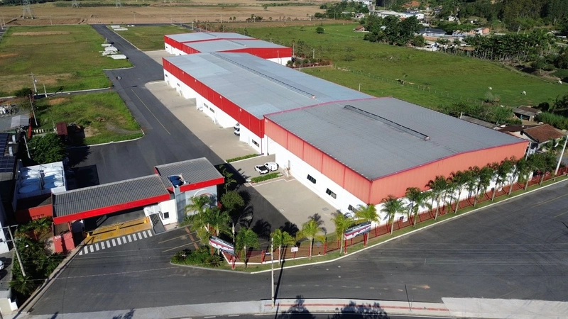 Galpão(2.200m²) em condomínio empresarial,cidade Gaspar: 1ª foto da galeria de imagens do imóvel
