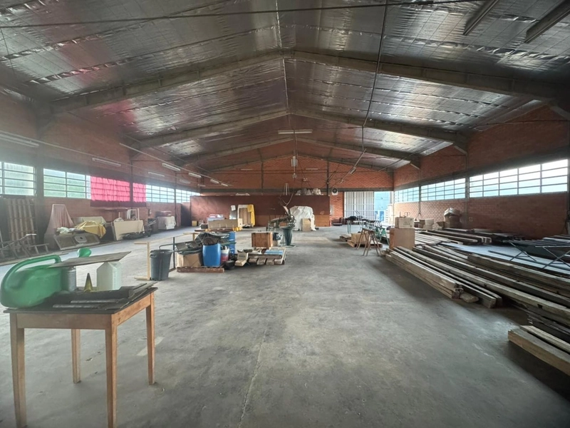 Galpão 500m² em Brusque para locação-agende sua visita !: 9ª foto da galeria de imagens do imóvel