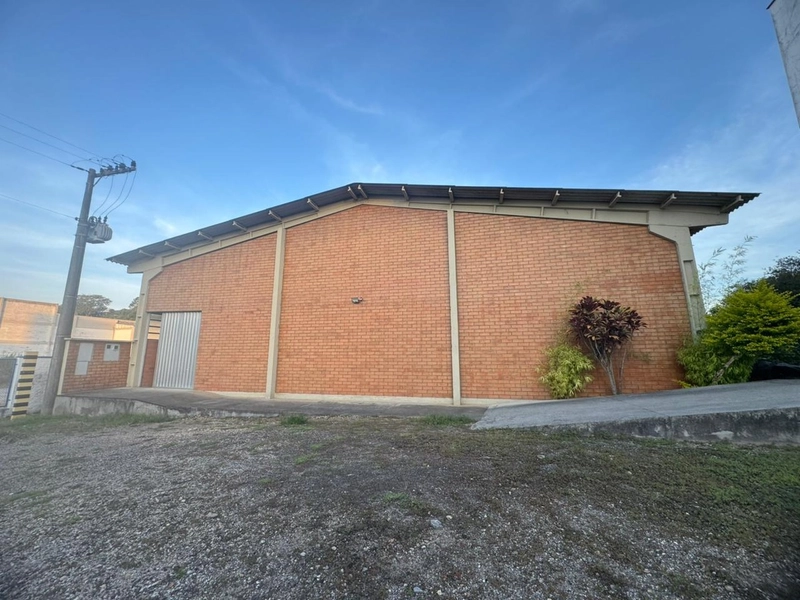 Galpão 500m² em Brusque para locação-agende sua visita !: 2ª foto da galeria de imagens do imóvel