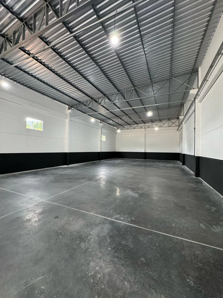 Galpão Guabiruba 350m²,facil acesso-agende sua visita !: 5ª foto da galeria de imagens do imóvel