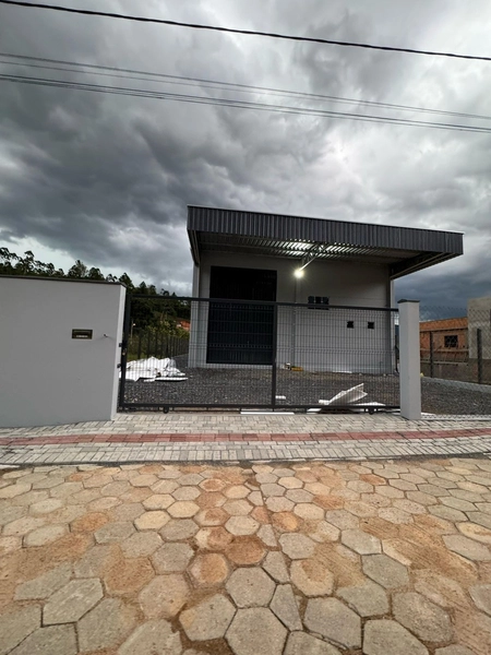 Galpão Guabiruba 350m²,facil acesso-agende sua visita !: 1ª foto da galeria de imagens do imóvel