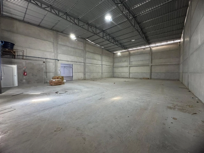 GALPÃO 380M²,PARA LOCAÇÃO EM BRUSQUE,AGENDE SUA VISITA !: 4ª foto da galeria de imagens do imóvel