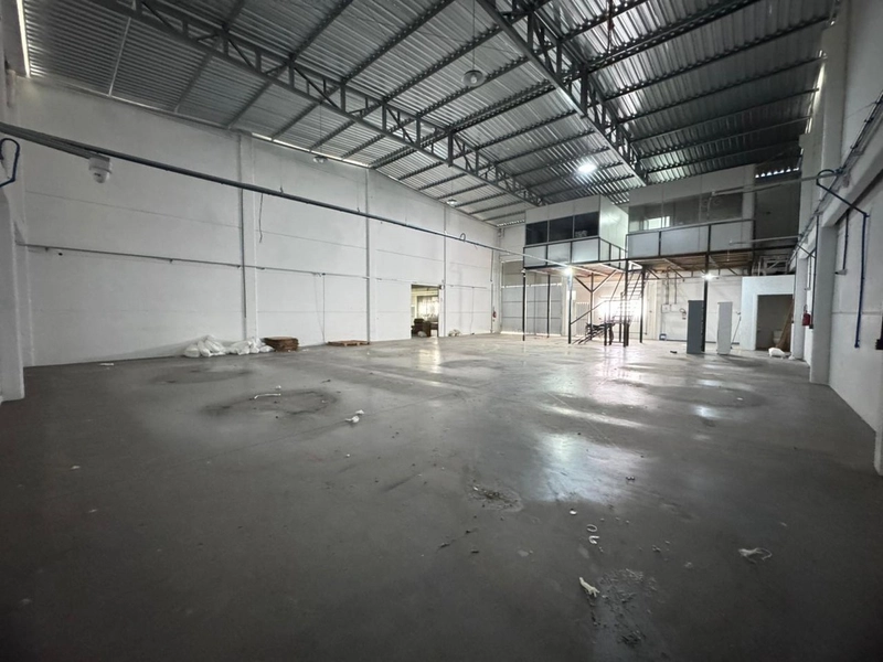 Está procurando um galpão para sua empresa?Fale com a PETER IMÓVEIS.: 2ª foto da galeria de imagens do imóvel